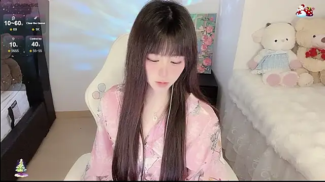 Chat +18 de yuii-7 ao vivo