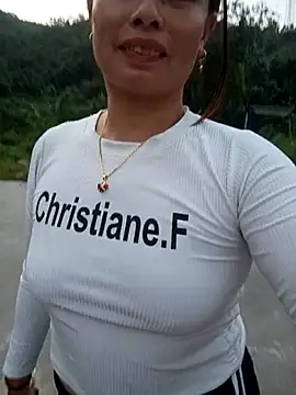 Chat +18 de kaia-cam ao vivo