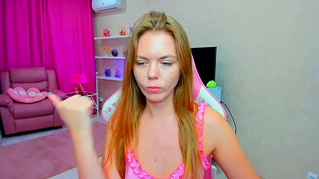 Chat +18 de Strawberrye ao vivo