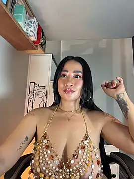 AsianMilfSheryl লাইভ XXX চ্যাট