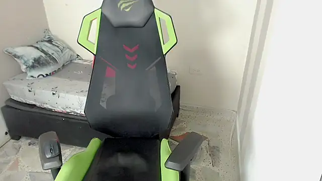 Pablito_junior Chat XXX live