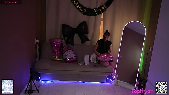 Chatroom XXX en direct de popityan1