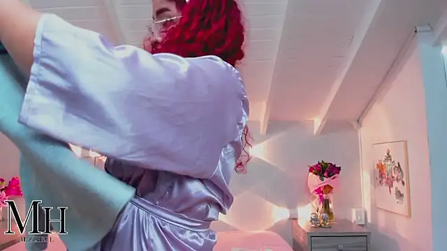 MizzHell 现场XXX聊天