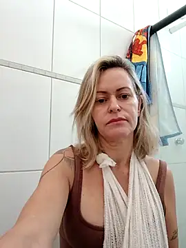 Misaudibel's Live XXX Chat