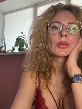 Tania201243's Webcam Show