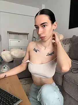 Show de Celine_Roxelle na webcam