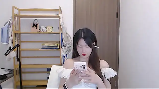 Mimi-cnbaby Chat XXX in diretta