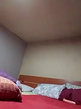 Lusandra1837lusi Chat XXX in diretta