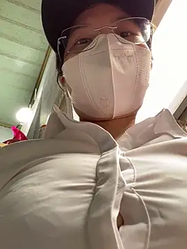 Rose-Public Chat XXX live