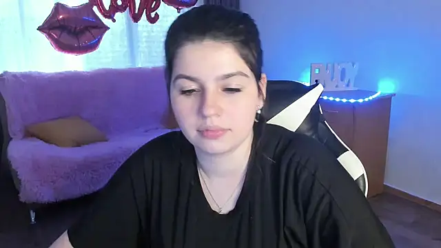 Živý XXX chat KisaModel