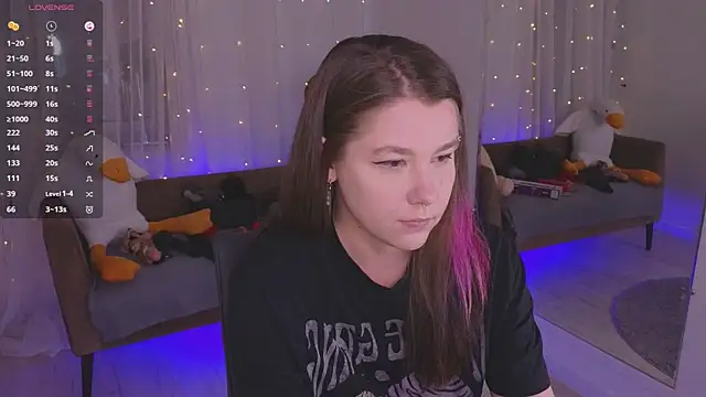 Mira_Falls Chat XXX live