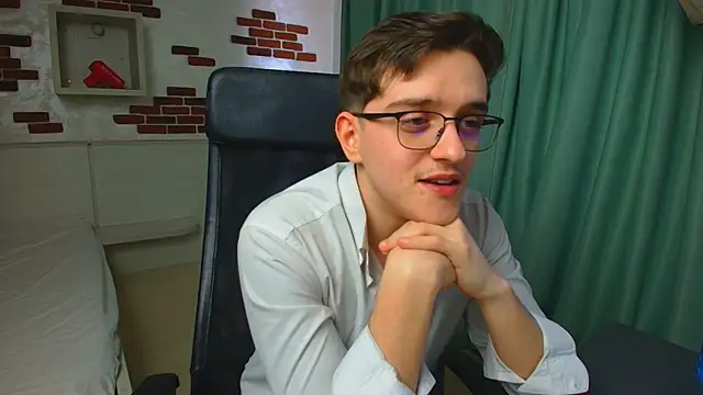 FelixStarkk Adlı Modelin Web Kamerası Şovu