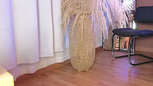 JACKI_JO: онлайн-секс-чат