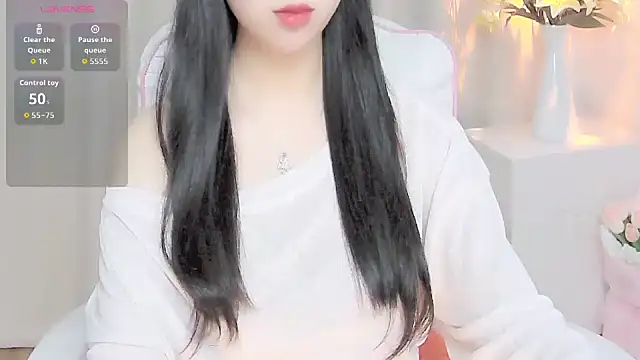 XXX chat uživo modela Sweet-Shuna