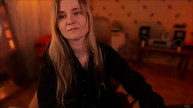 MiaSparkes: απευθείας συνομιλία ΧΧΧ