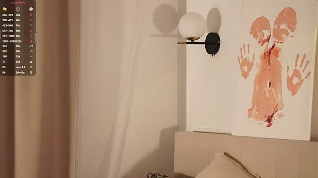 Chat +18 de IdaJonesy ao vivo