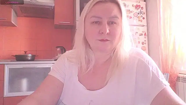 mira_robinsonnnのライブXXXチャット