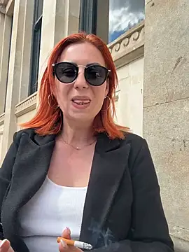 PervyxMilfxx's Live XXX Chat