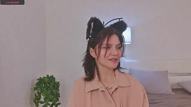 แชท XXX สดของ NyraVesperis