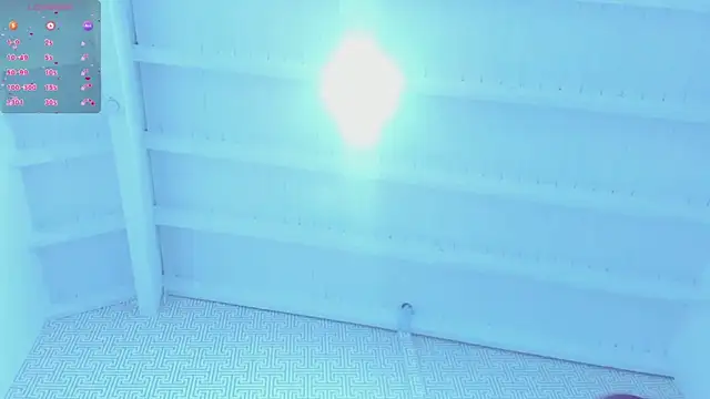 Alexa_WiildのライブXXXチャット