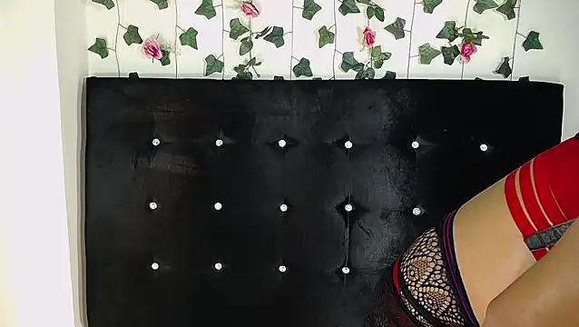 Kristal_Queen01's Webcam Show