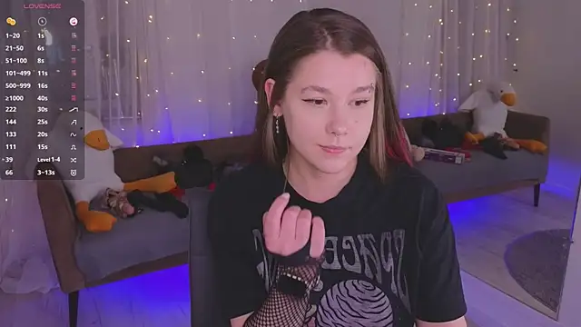 Mira_Falls: онлайн-секс-чат