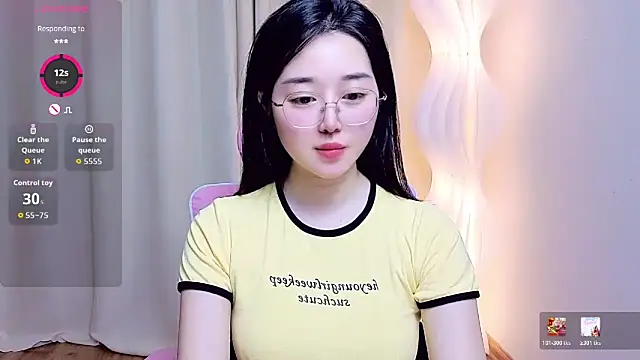 XXX chat uživo modela Miu-999