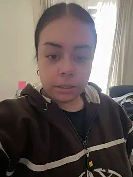 asianbbygyal élő XXX-chatje