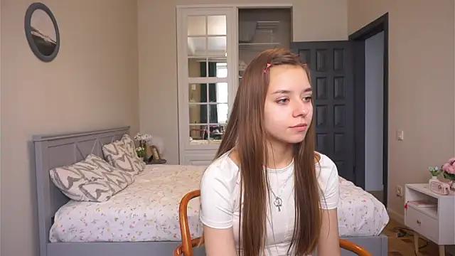 BrunaLinklater Chat XXX live