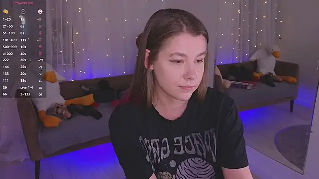 Chat +18 de Mira_Falls ao vivo