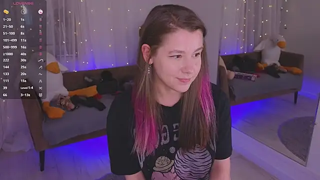 Mira_Falls Adlı Modelin Canlı XXX Sohbeti