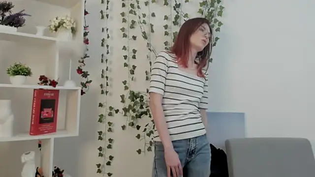 Chatroom XXX en direct de MyrlYosko