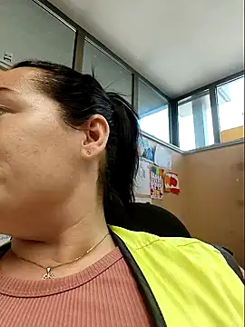 bichota85's Live XXX Chat