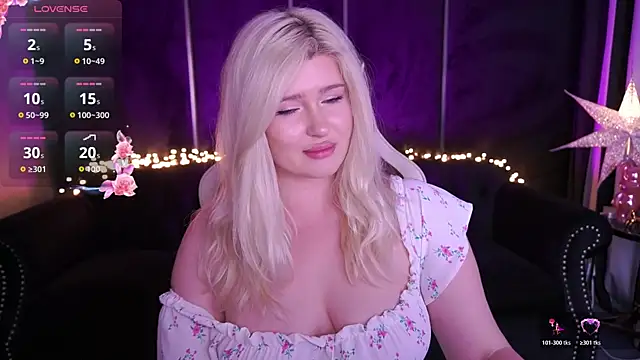 دردشة CocoSecretss الجنسية المباشرة