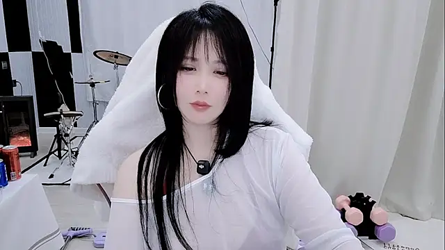 Evangelin-e Live XXX-Chat