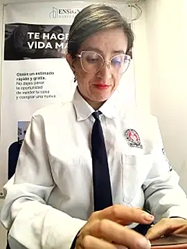 Chat +18 de Valentina--1 ao vivo