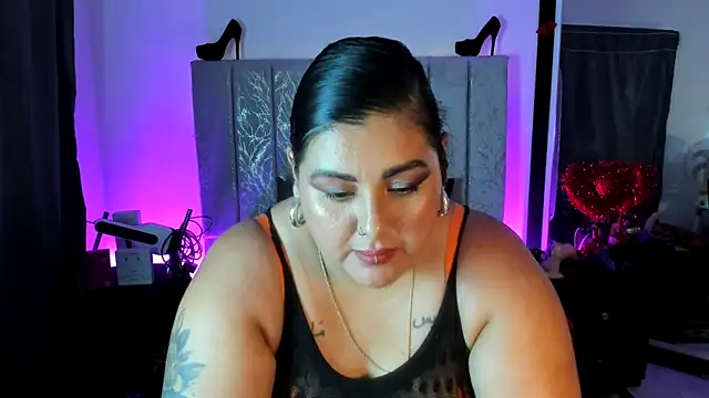 AndreaKinky 现场XXX聊天