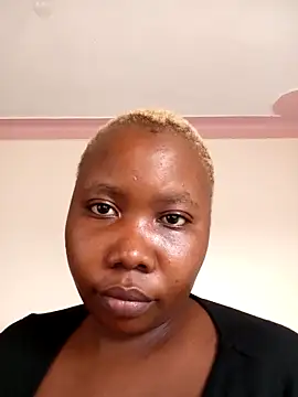 Chatroom XXX en direct de RanniClara