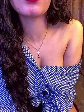 دردشة DIVA_HANAN الجنسية المباشرة