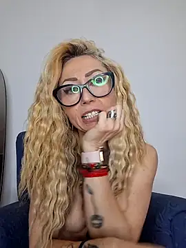 harleyejoker1 élő XXX-chatje