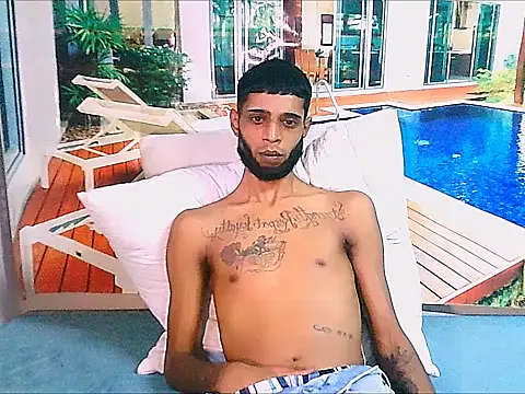 CharmingIndian1 Live XXX Chat