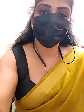soundharya_tamil's Live XXX Chat