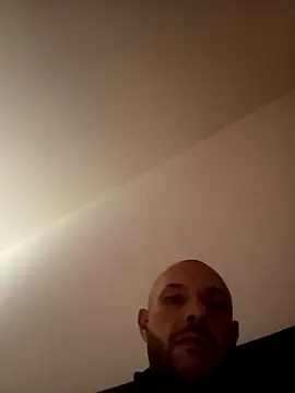 Chat +18 de Guitccch ao vivo