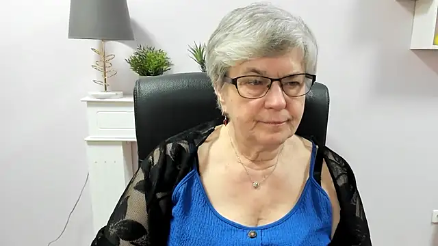 Chat +18 de IrisDream ao vivo