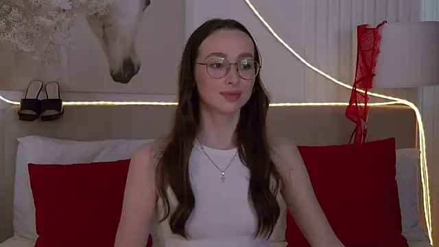 دردشة Emily_Simon الجنسية المباشرة