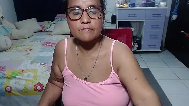 pervert_mommy_ 现场XXX聊天