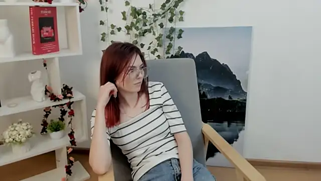 XXX chat uživo modela MyrlYosko