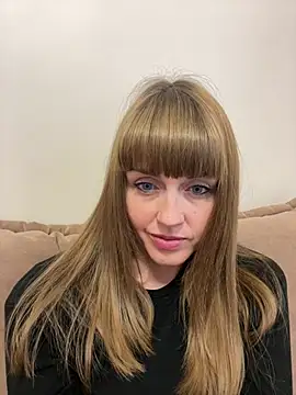 Kamilochka2951 – Live XXX-chat