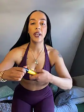 Czat XXX na żywo – Saskia_xx