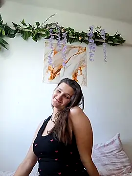 Nika_aa Adlı Modelin Canlı XXX Sohbeti